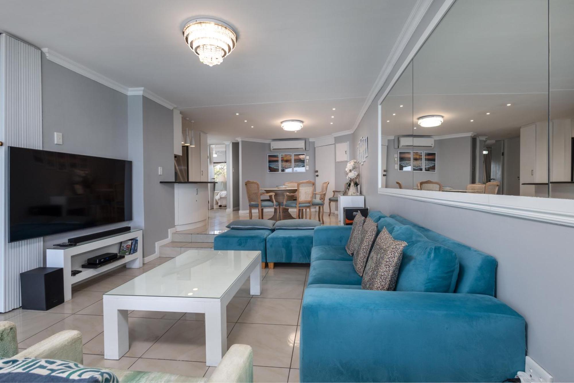 803 Bermudas - By In Umhlanga