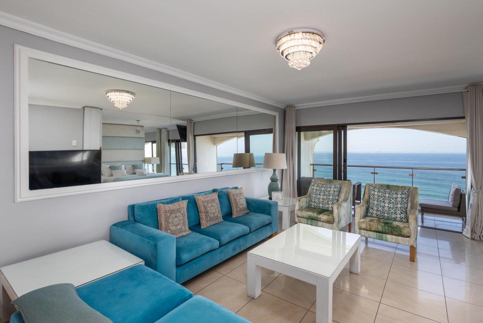 803 Bermudas - By In Umhlanga Durban