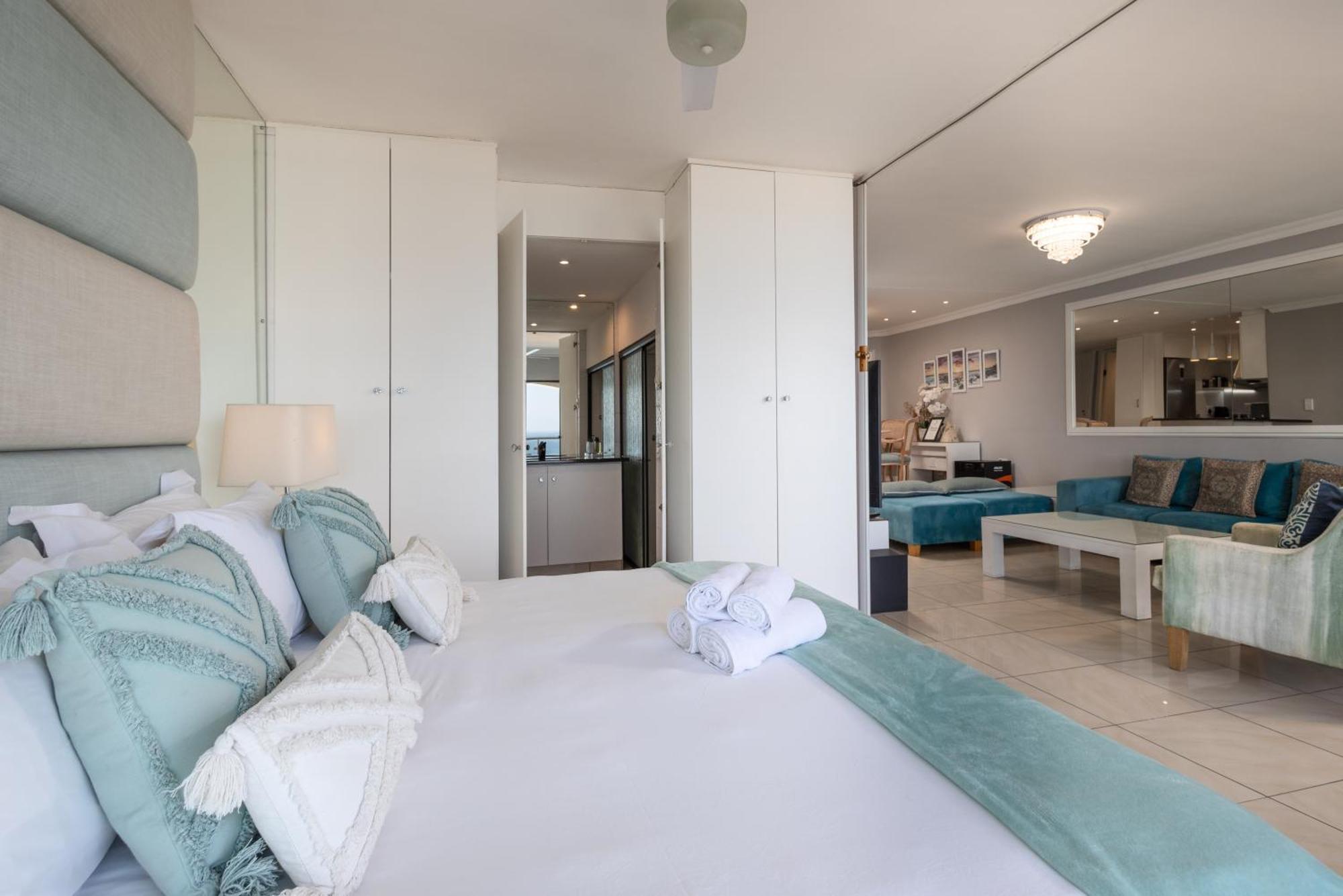 803 Bermudas - By In Umhlanga Apartment