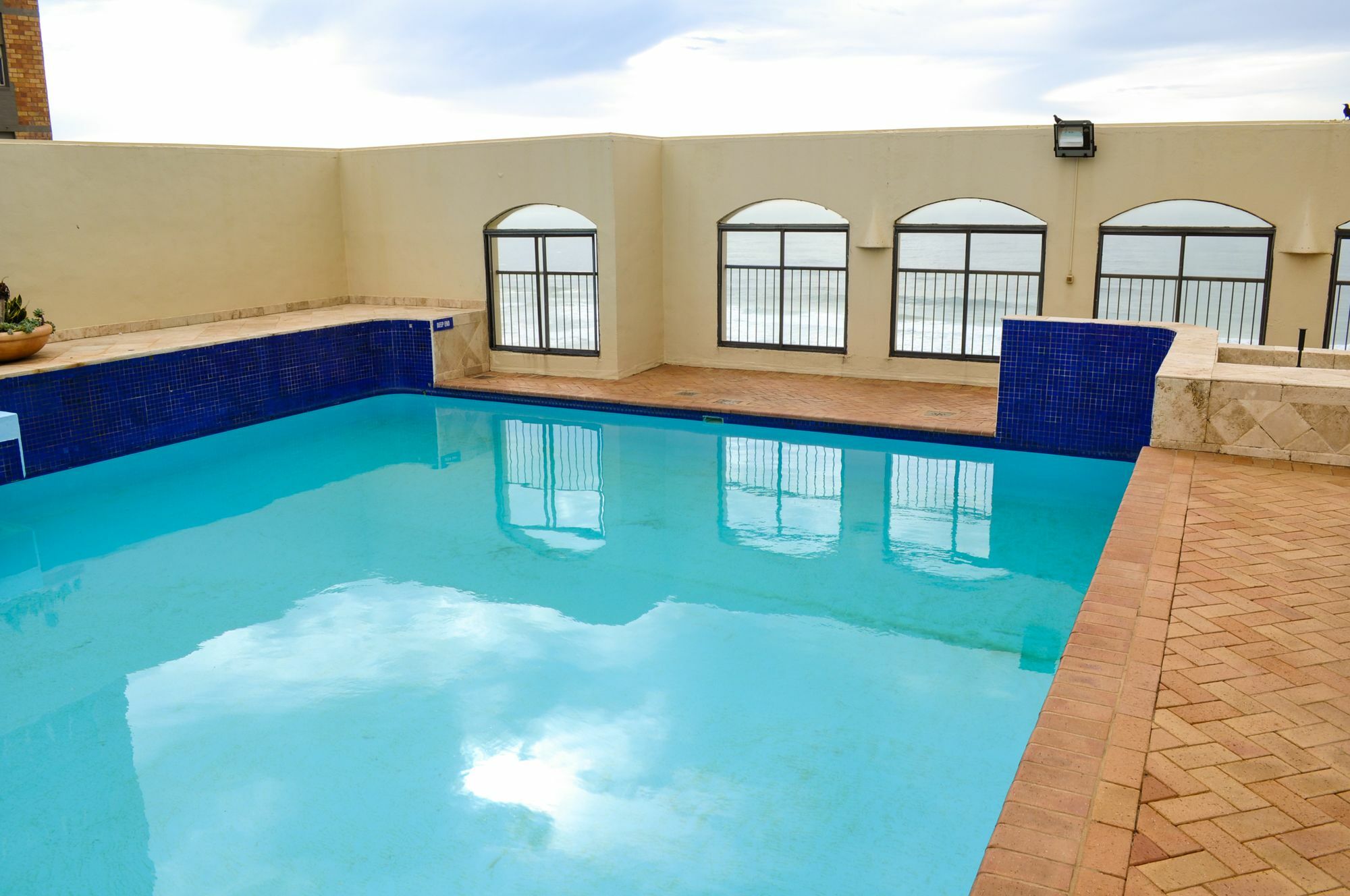 803 Bermudas - By In Umhlanga * Durban